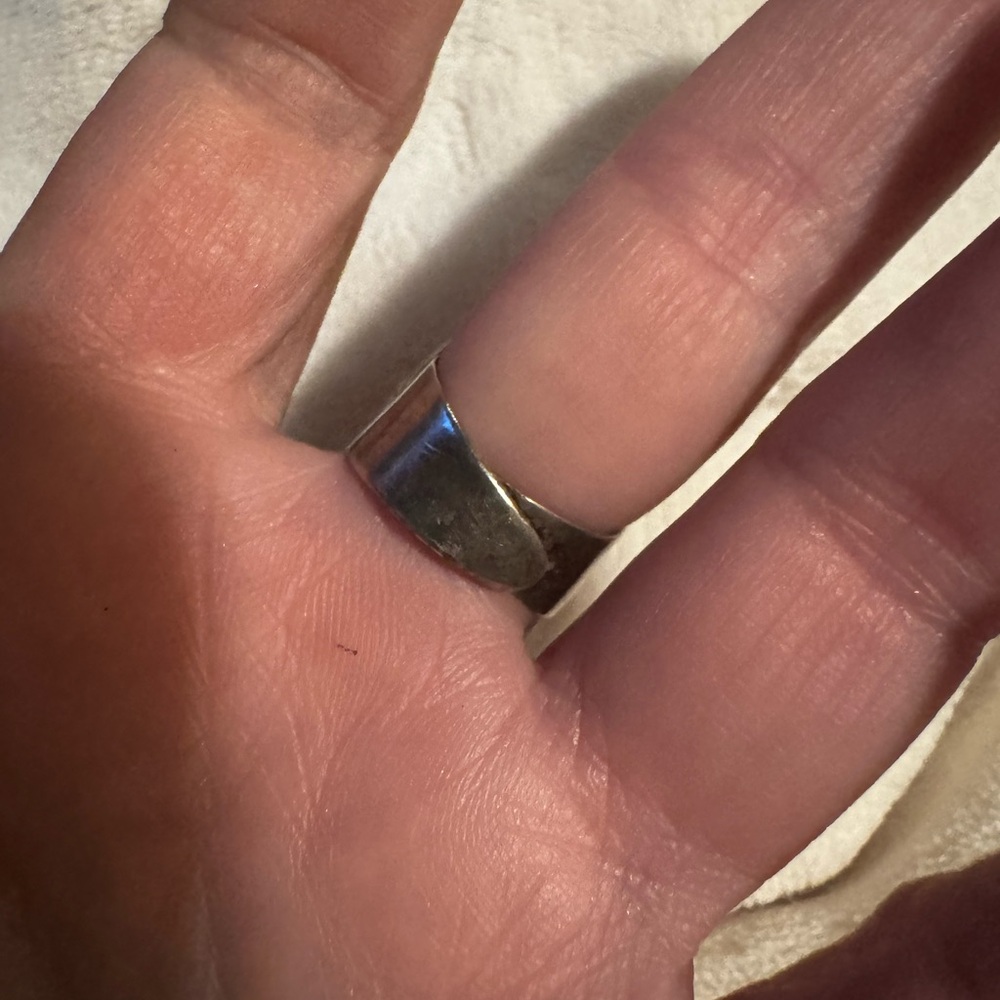 Signed Sterling Silver Ring With Three Amethyst S… - image 3